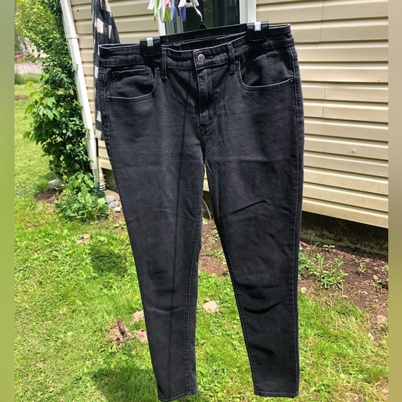 Levi’s 721 High  Rise Skinny Filiforme Black size 32 with stretch - Picture 2 of 6
